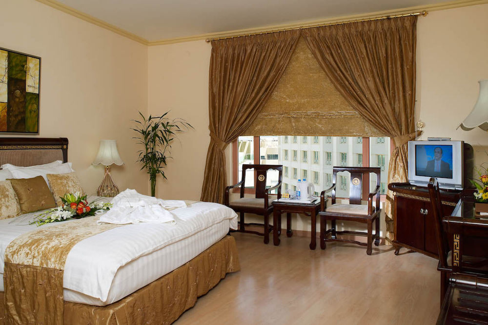 Al Safir Hotel Manama Extérieur photo