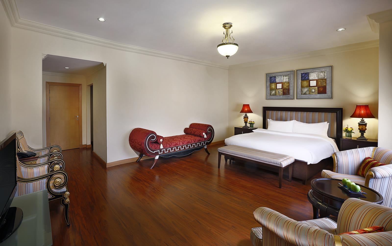 Al Safir Hotel Manama Extérieur photo
