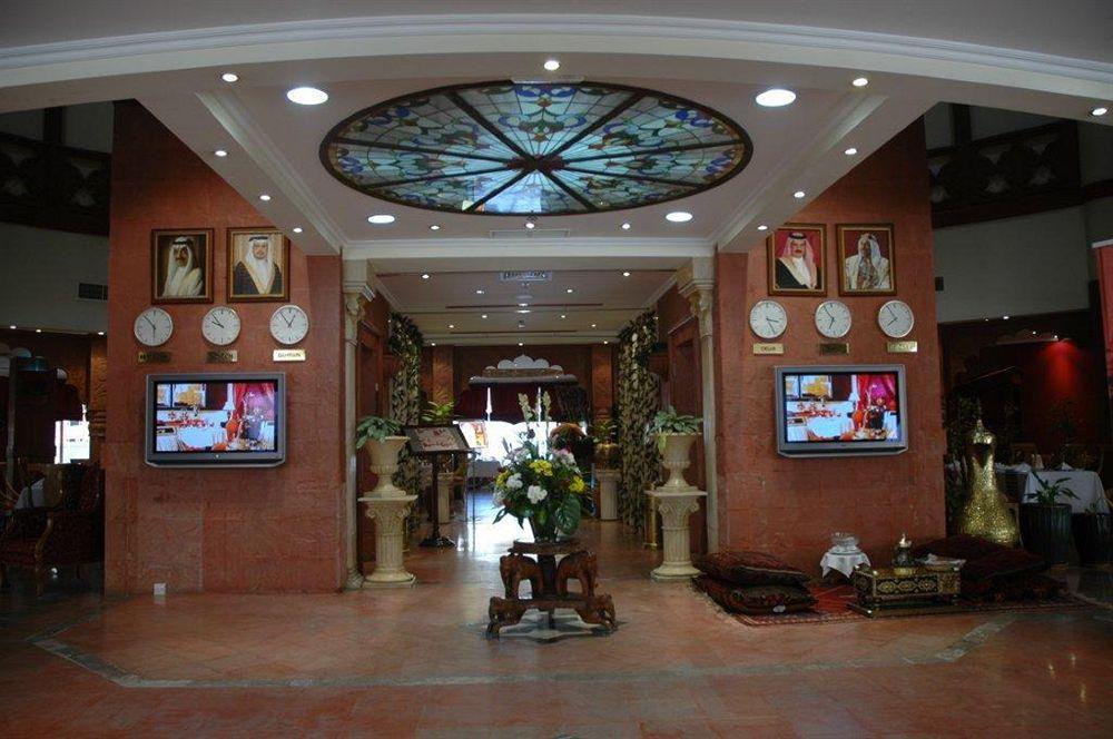 Al Safir Hotel Manama Extérieur photo