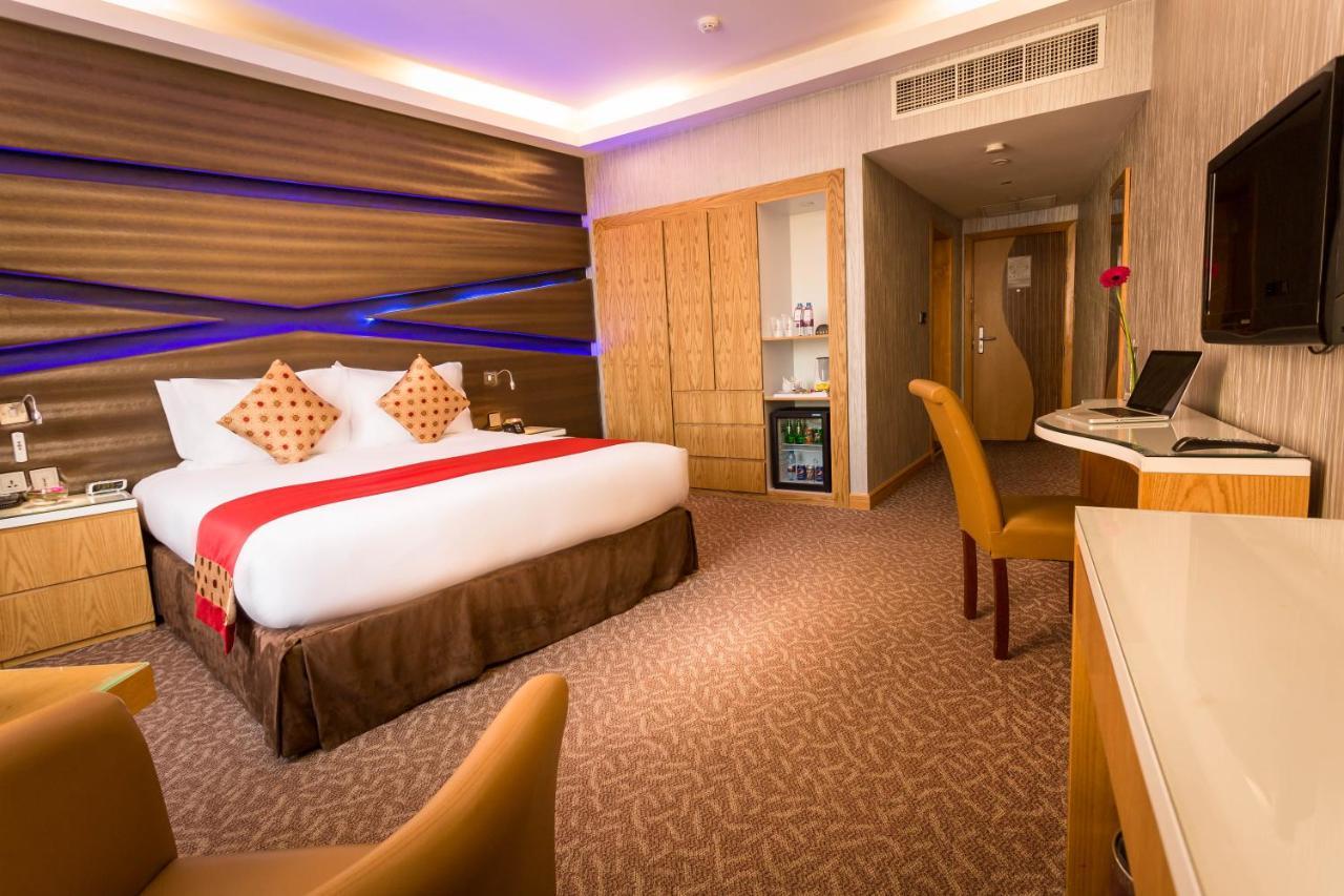 Al Safir Hotel Manama Extérieur photo