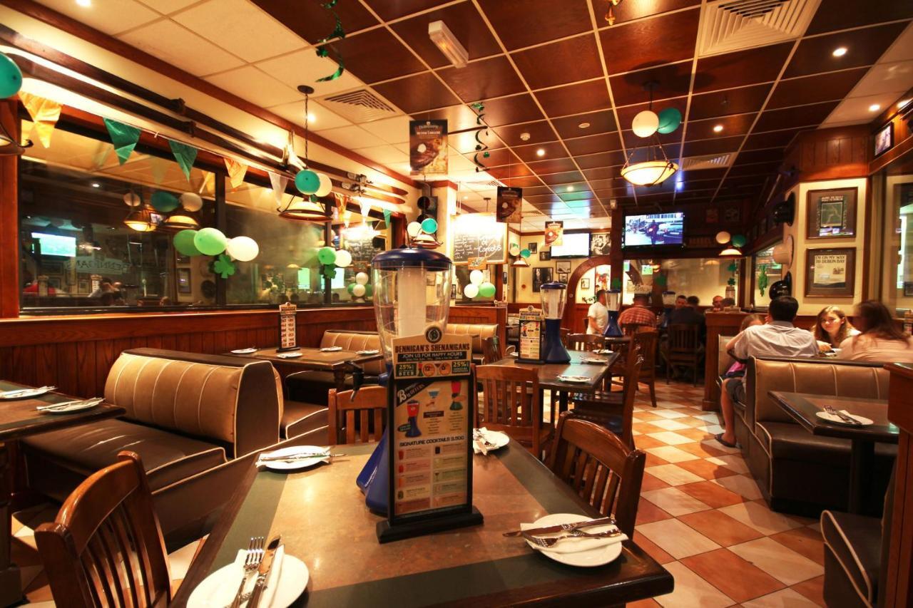 Al Safir Hotel Manama Extérieur photo